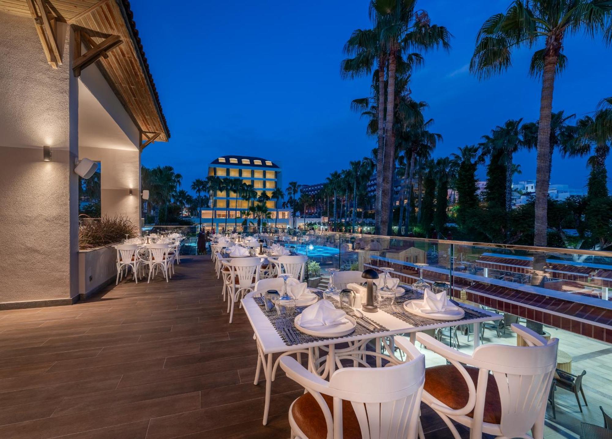 Trendy Palm Beach Adults Only Side Luaran gambar