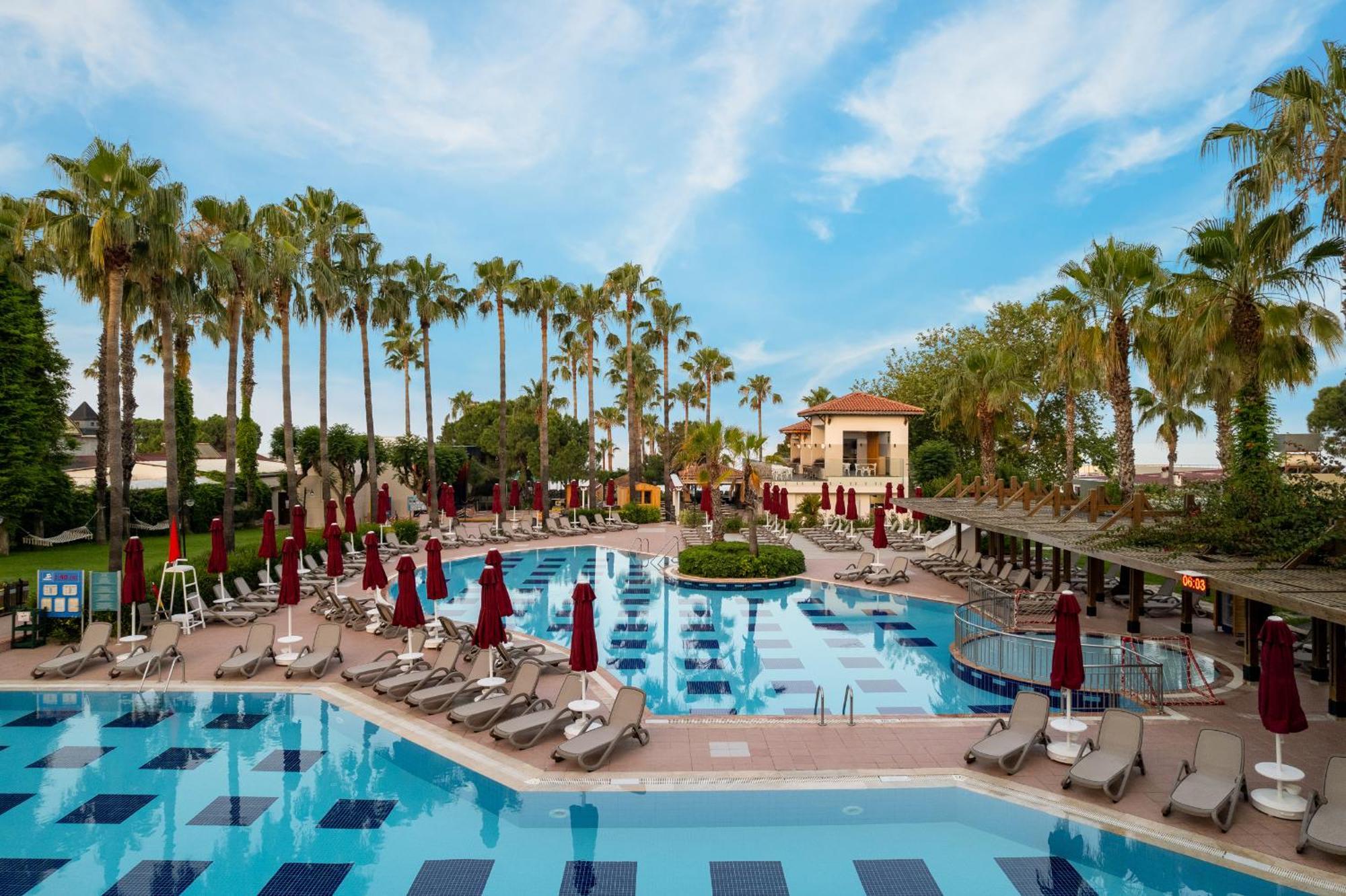 Trendy Palm Beach Adults Only Side Luaran gambar