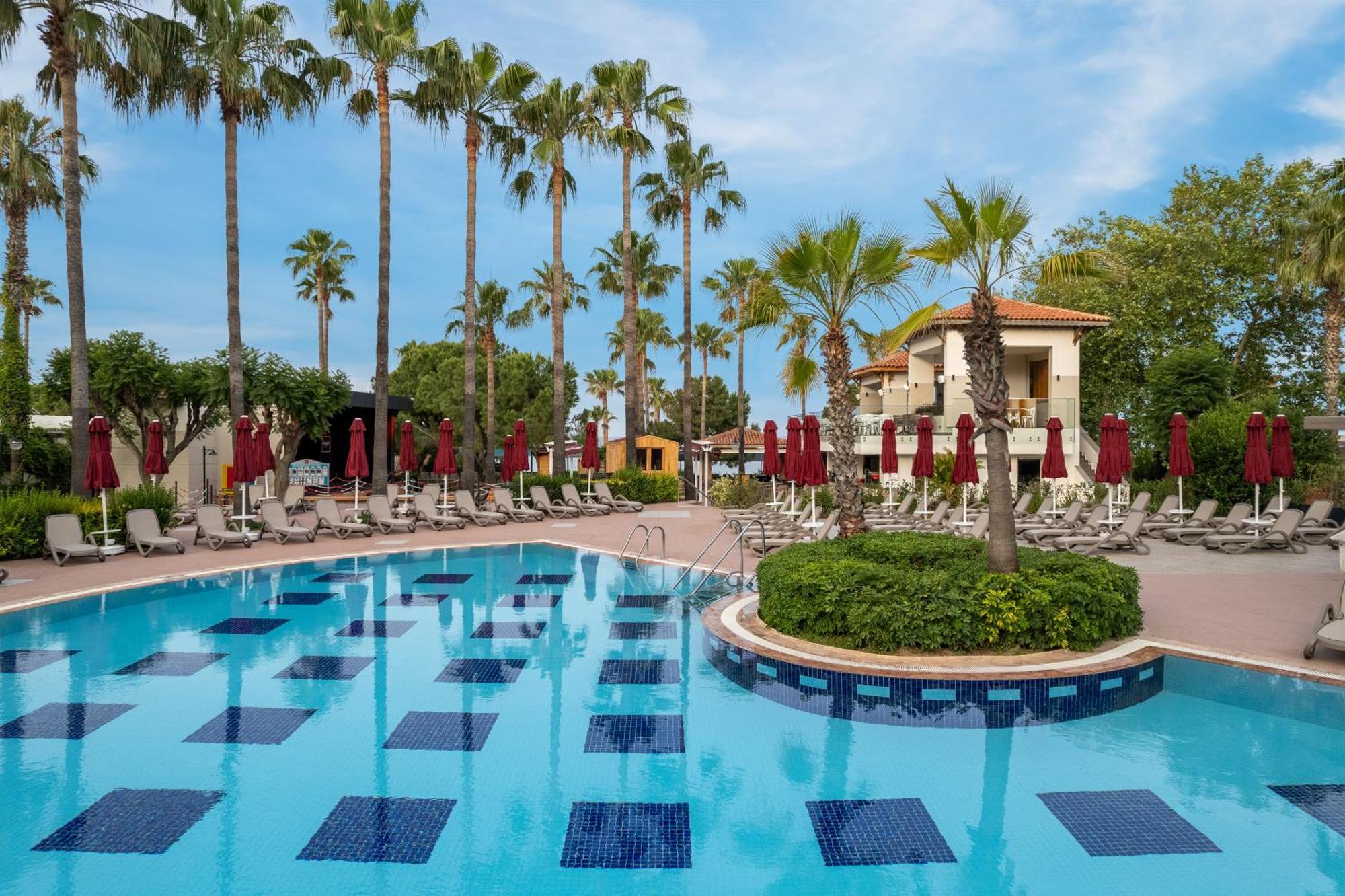 Trendy Palm Beach Adults Only Side Luaran gambar