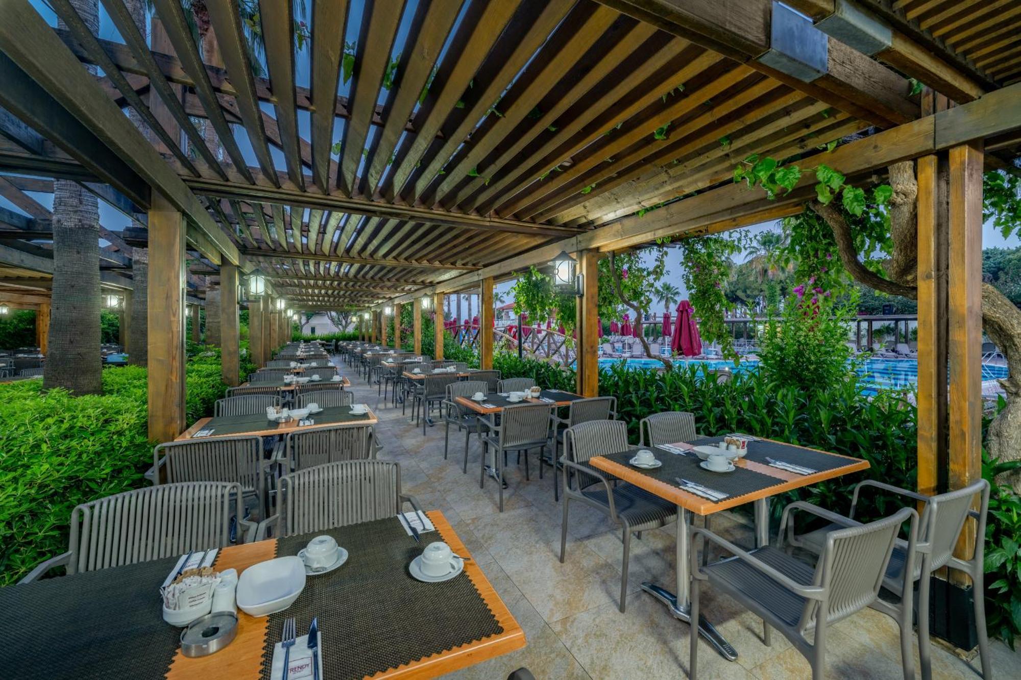 Trendy Palm Beach Adults Only Side Luaran gambar